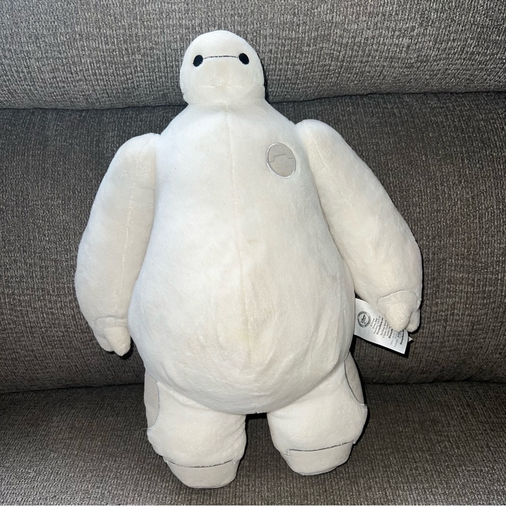 Disney Store Authentic 16” Tall BIG HERO 6 BAYMAX  Plush White